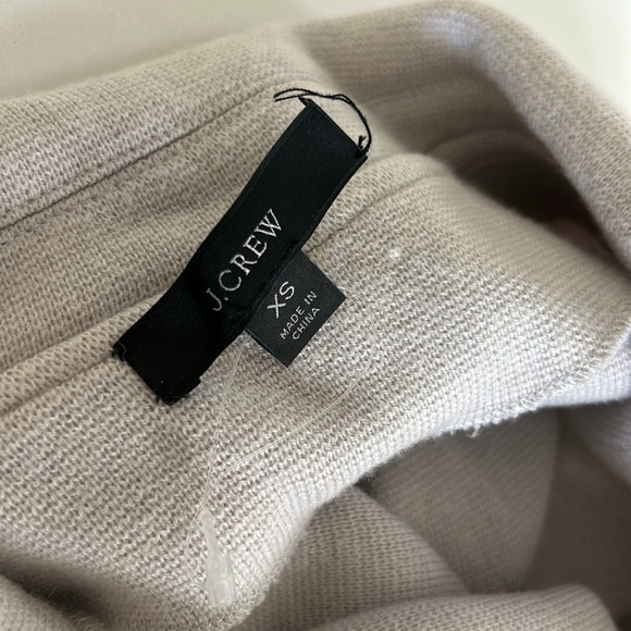 J. Crew Light Grey Cecile Relaxed Cardigan Sweater Blazer size Xsmall - Picture 4 of 14